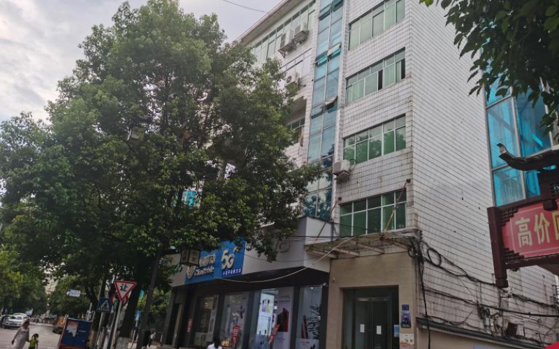 修文农商银行闲置资产租赁001——修文农商银行老办公楼招租项目(降价)