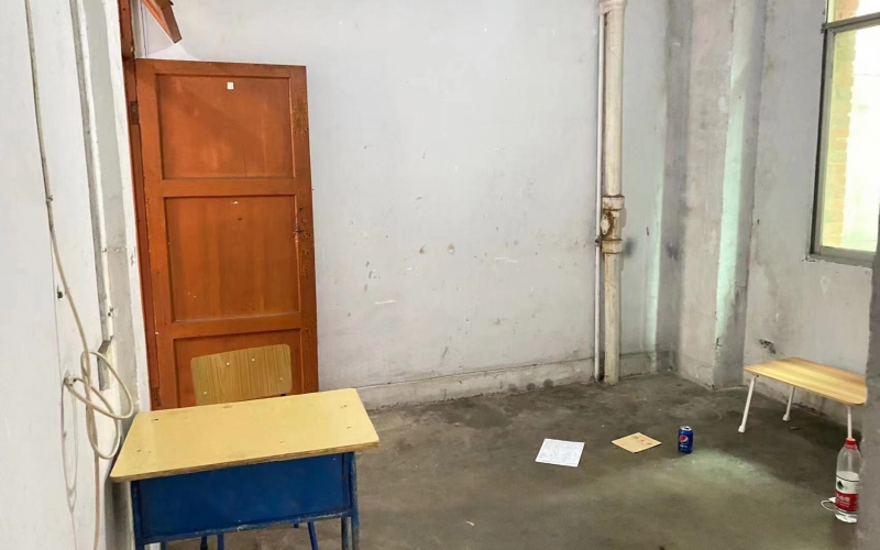 凯里市第五中学住房2