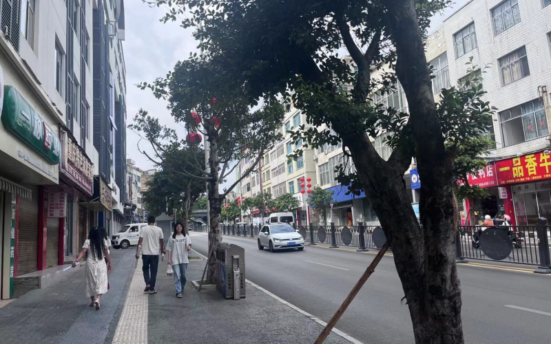 湖南街8-1号门面