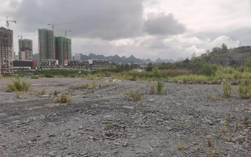 贵州东湖新城市建设投资有限公司持有的4处商业地块