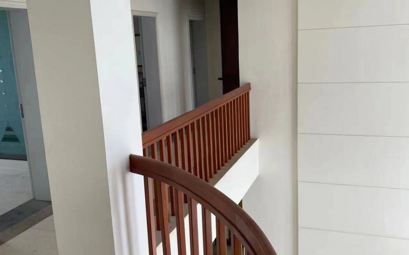 河南省驻马店市新家园房地产开发有限公司B楼东3单元第4层415、第5层504(二次挂牌)