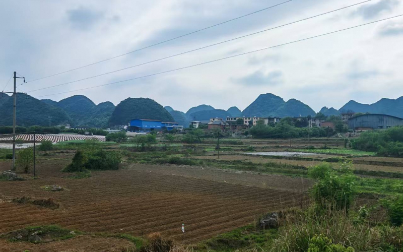 贵州省安顺市平坝区羊昌工业园1宗零售商业用地使用权转让