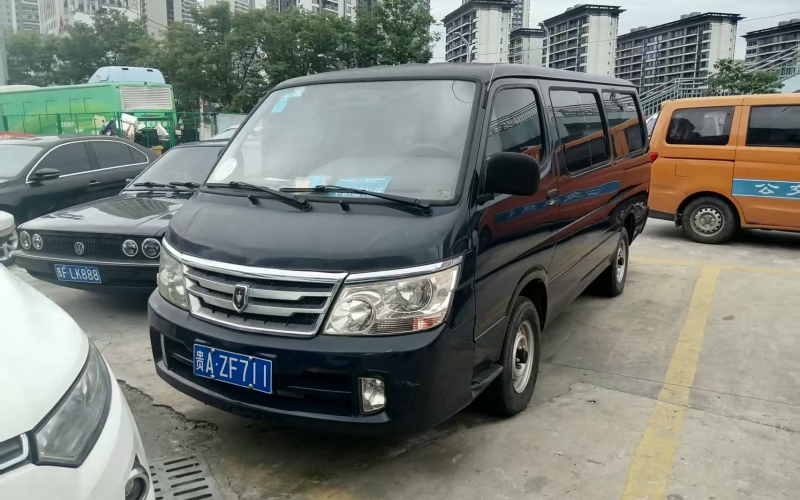 贵阳市公共交通有限公司2025年10台机动车处置
