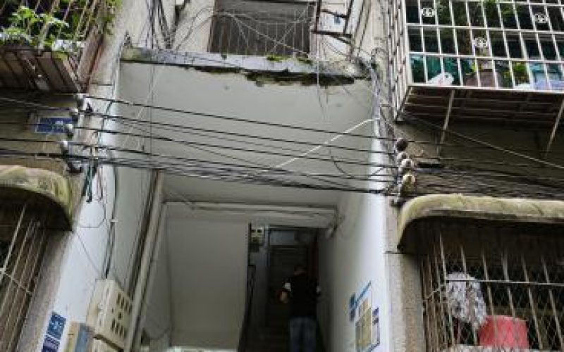 云岩区宝山北路180号两处资产转让（持有方：贵州省机关事务管理局国有资产管理服务中心）