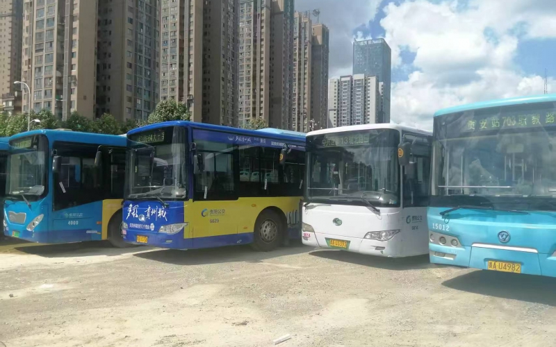 贵阳市公共交通有限公司76台报废机动车处置