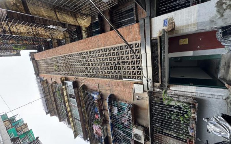 （降价）南明区建筑巷1号4单元7楼附14号转让（持有方：贵州省机关事务管理局国有资产管理服务中心）