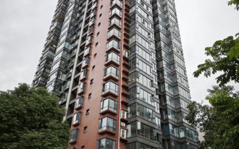 （降价）枫林小区1号楼1单元18层1号转让（持有方：贵州省机关事务管理局国有资产管理服务中心）(三次挂牌)