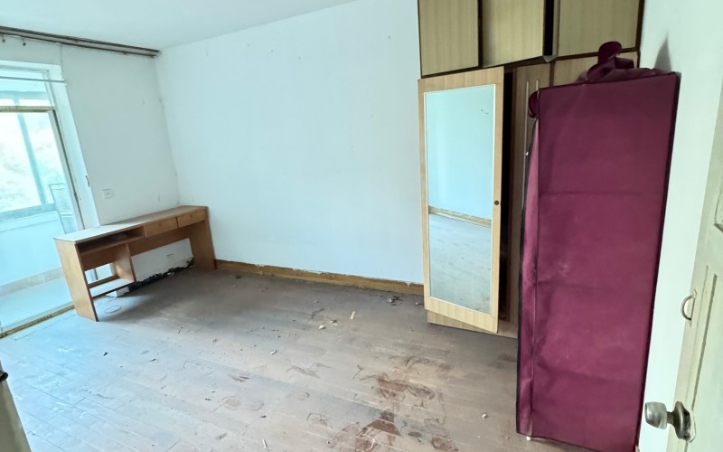 贵州省机关事务管理局国有资产管理服务中心贵阳市南明区市东路1号7栋1单元4层8号房屋招租