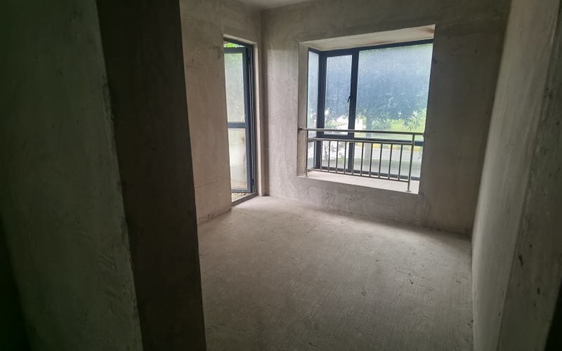 贵州省机关事务管理局国有资产管理服务中心贵阳市观山湖区黔灵山路146号金阳观山小区15号楼1单元1层2号房屋招租